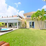 Villa Dampierre